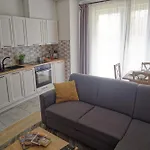 Przytulny Apartament Z Ogrodkiem W Doskonalej Lokalizacji Fair Rentals